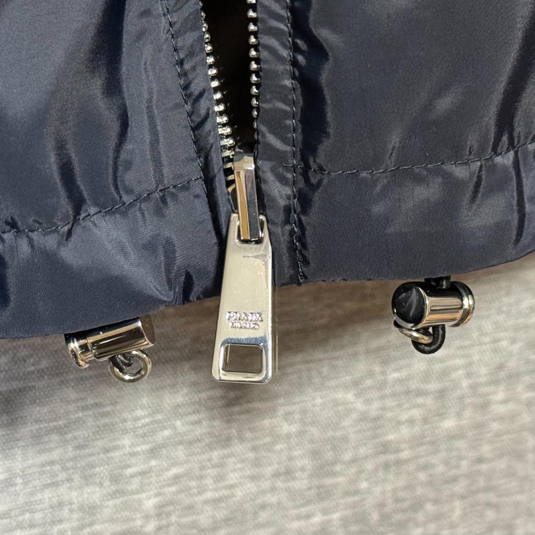 最終値下げ PRADA ナイロンジャケット リバーシブル L(50) 新品正規品