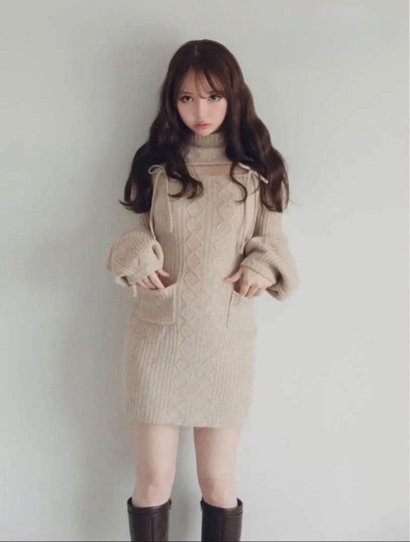 andmary Bebe ribbon mini dress beige 正規品 - メルカリ
