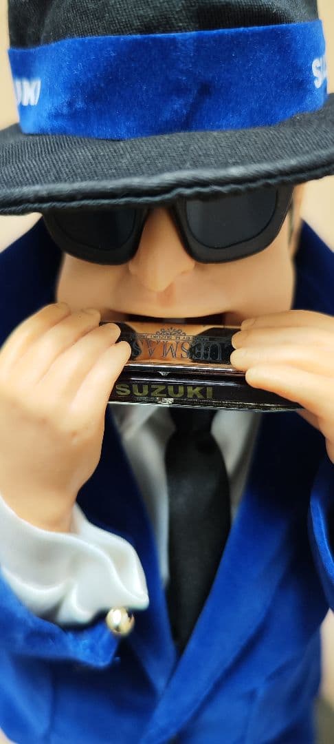 ブルースハープを吹く人形 SUZUKI BLUES MAN Hamonica - メルカリ