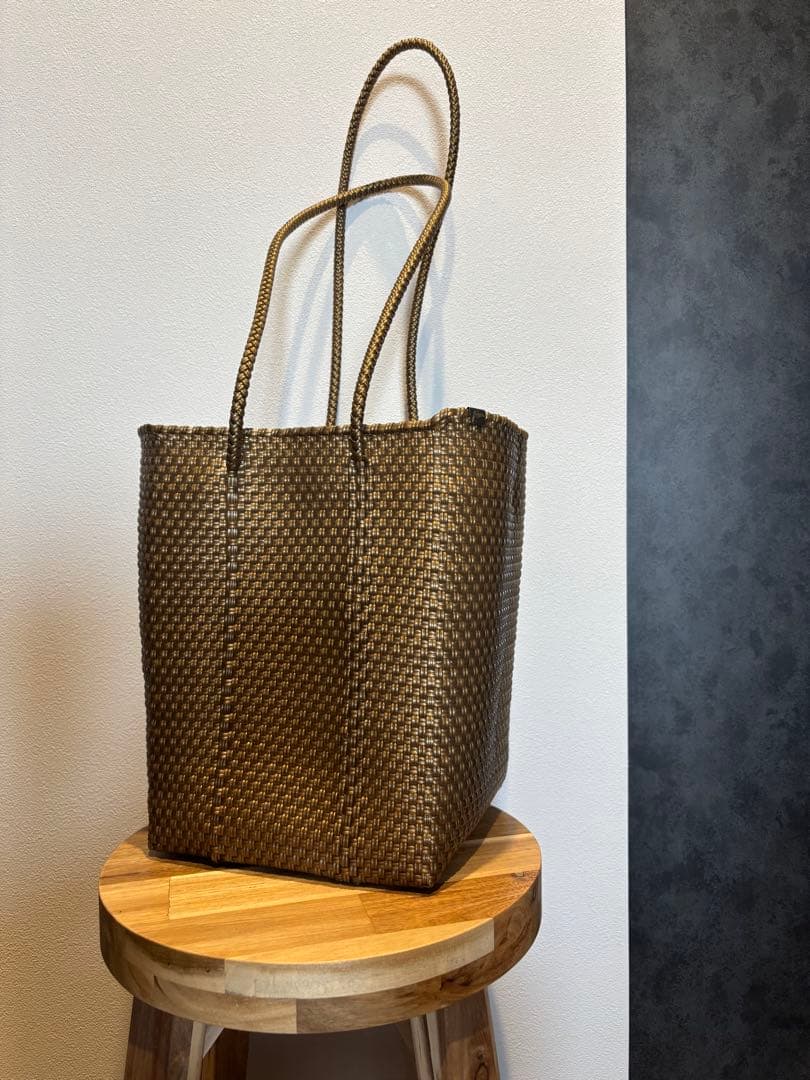 Letra レトラ　メルカドバッグ　バケット　ロングハンドル ゴールド Letra（レトラ） メルカドバッグ ロングハンドル Mサイズ CROSS LINE