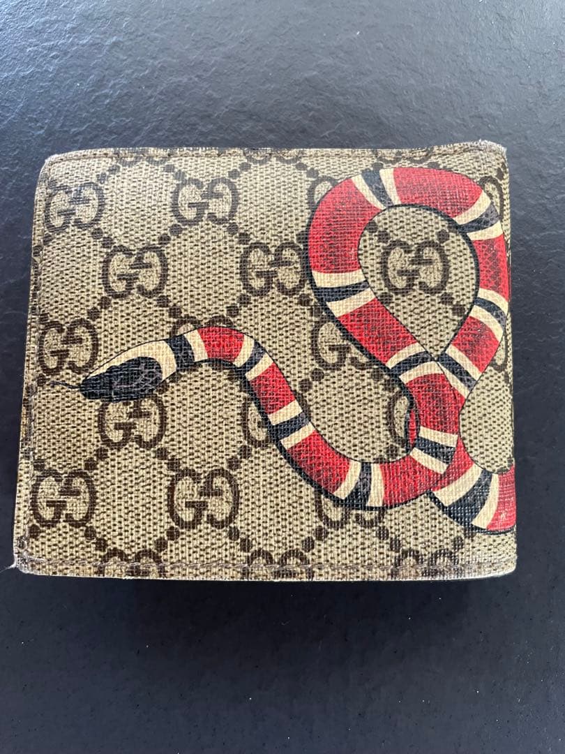ミミGUCCI グッチ　二つ折り財布 ☆送料・関税込☆Gucci☆GG 二つ折り財布 グッ.チ☆正規品☆ (GUCCI