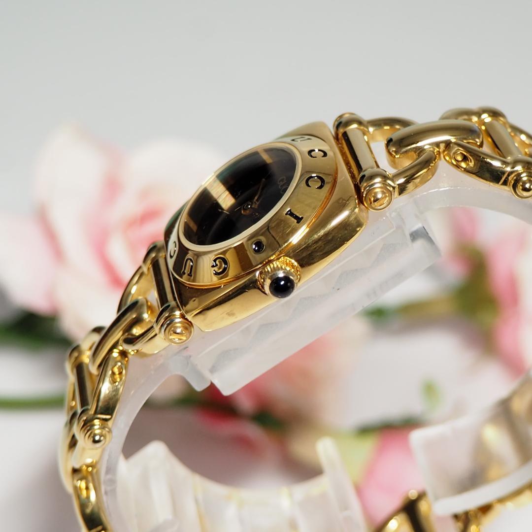 グッチ GUCCI 6400L バングルウォッチ 黒文字盤 腕時計 H673 - メルカリ