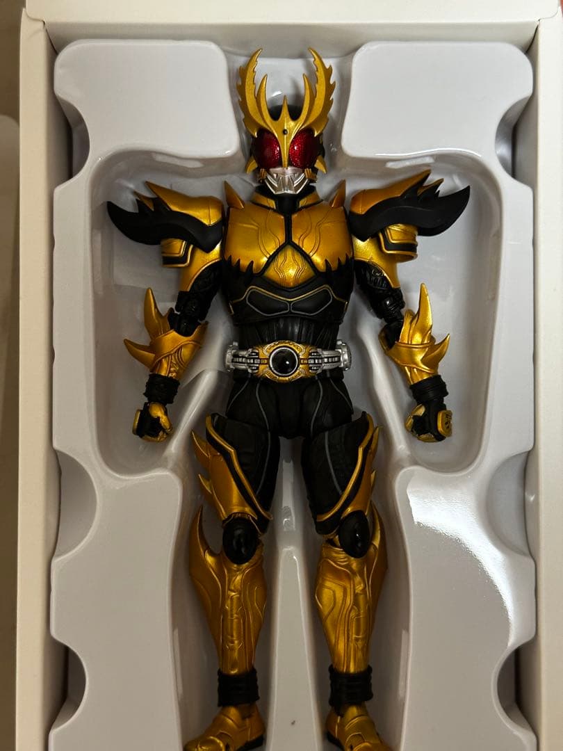 S.H.Figuarts 仮面ライダークウガ　ライジングアルティメット　真骨彫