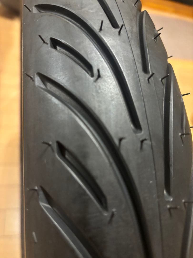 ミシュラン ロードクラシック 100/90/B19 25年7週 製造