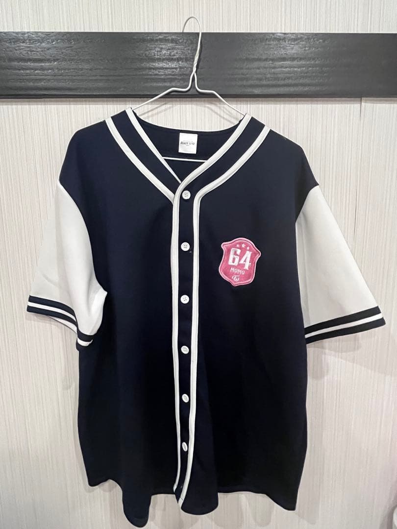 TWICE ready to be ユニフォーム モモ - メルカリ