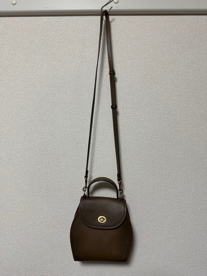 オールドコーチ　ショルダーバック COACH◇オールドコーチターンロックショルダーバッグ/レザー/BLK/9936