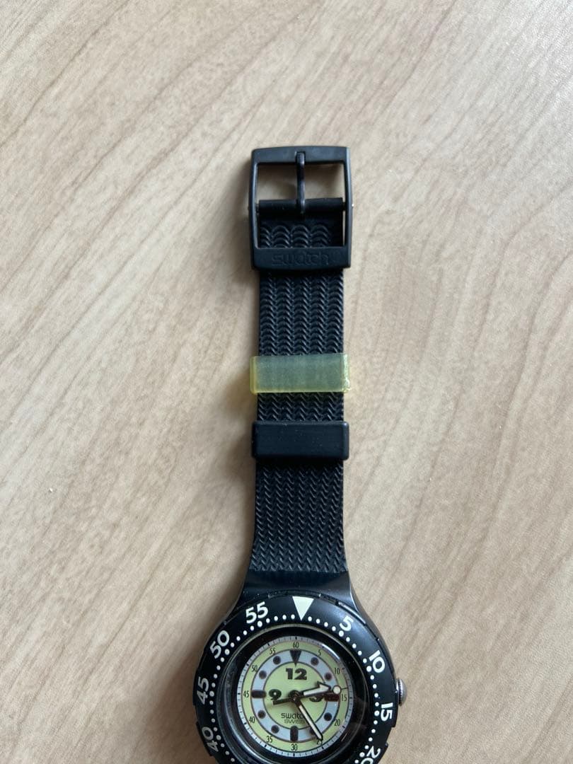 swatch／ZARD坂井泉水さん愛用／SCUBA200 Black Shark - メルカリ