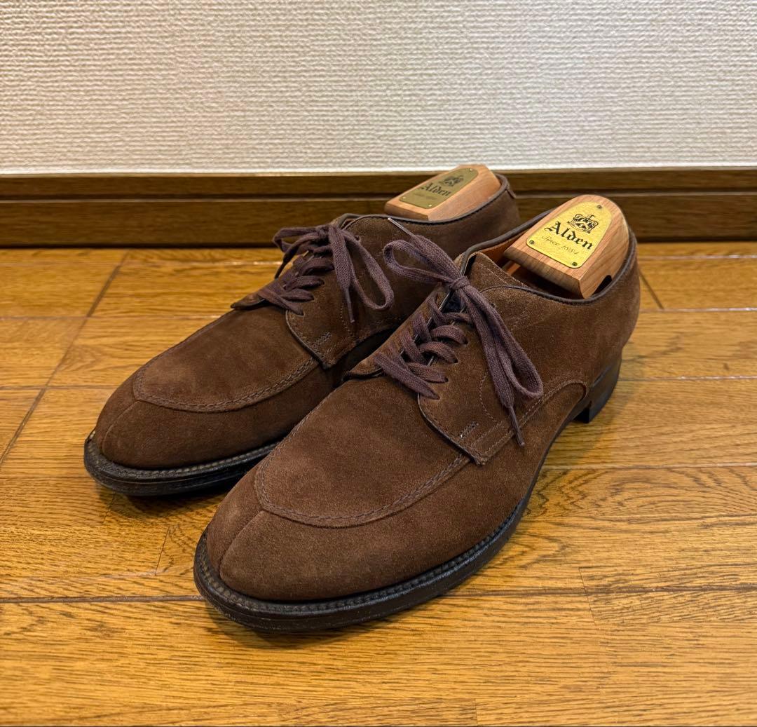 ALDEN×TOMORROWLAND スエードVチップドレスシューズ　オールデン ALDEN コードヴァン Vチップ レザーシューズ｜トゥモローランド 公式通販