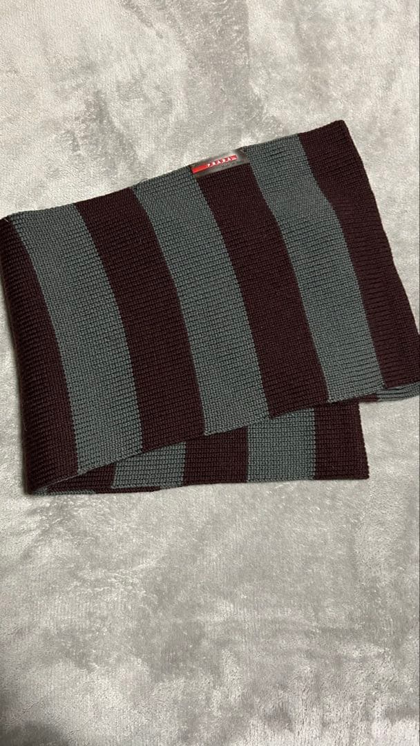 美品　プラダ　PRADA ボーダー　マフラー 中古・古着通販】PRADA (プラダ) ロングボーダーマフラー ブルー