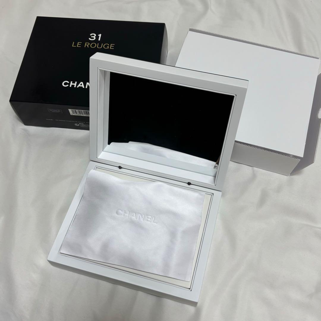 31 LE ROUGE - トランテアン ル ルージュ コフレ - メルカリ