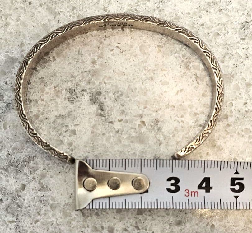 Hawaiian jewelry bangle D.E.OSCAR バングル