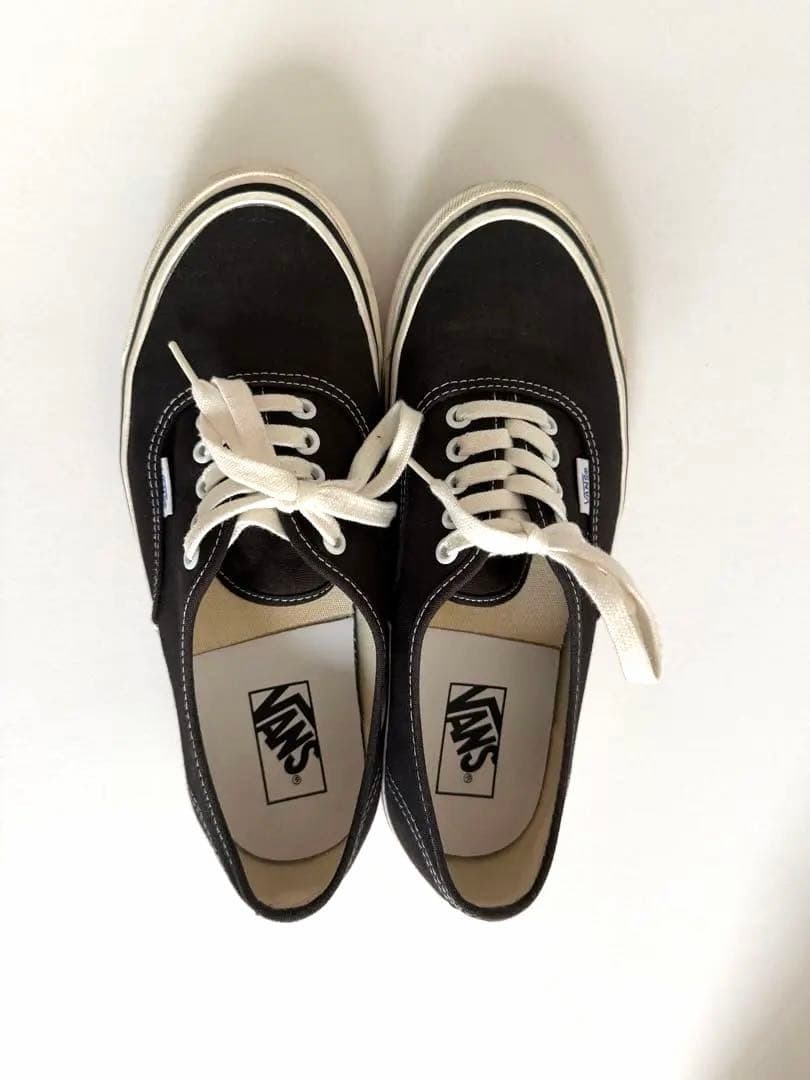 【廃盤】VANS Authentic アナハイム 27.0cm 黒　即発送