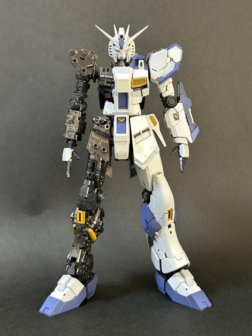 RGνガンダム 全塗装 完成品 - メルカリ