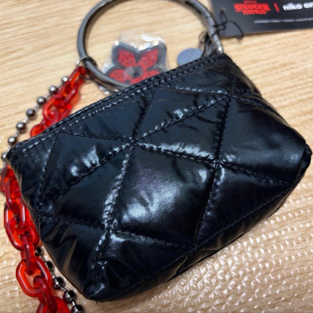 ストレンジャーシングス ニコアンド コラボリングポーチチャーム 新品