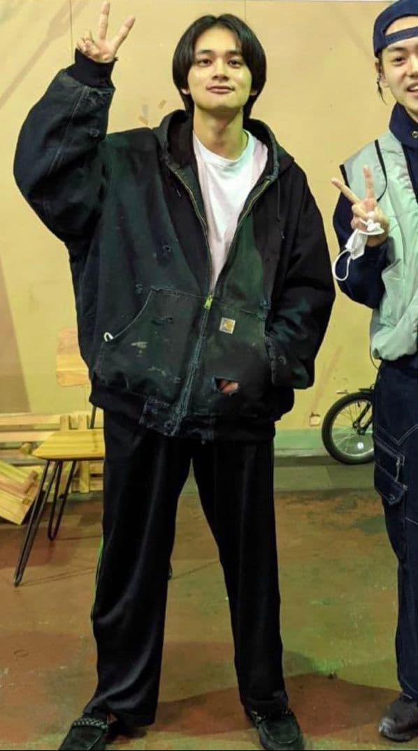 北村匠海着用】カーハート☆ロゴタグ ダック地 アクティブジャケット