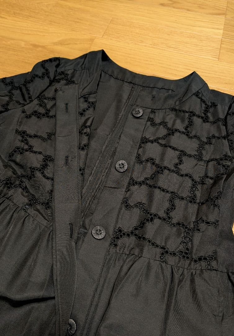 インゲボルグ シルク混 高級透かし柄コットンレース♪長袖コート 黒11
