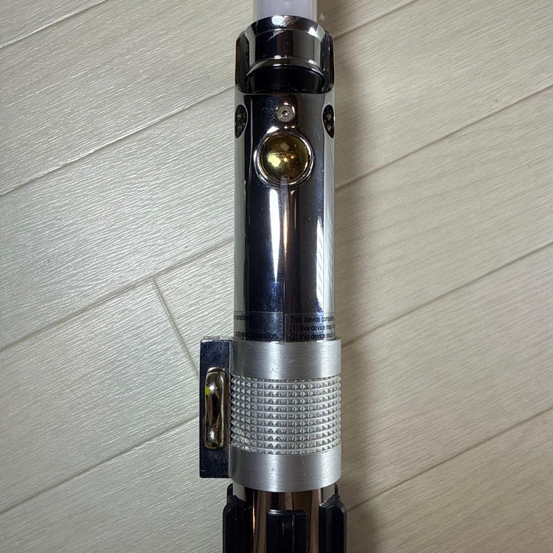 希少」正規品 青 ライトセーバー マスターレプリカ 音＆光可動 - メルカリ