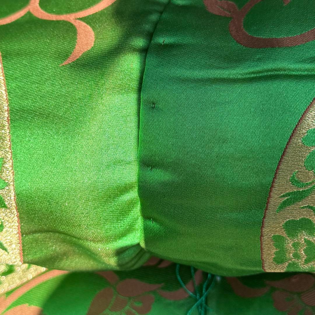 K様へ感謝お嫁入‼️干したてふかふか‼️FUTON蔵出婚礼敷きふとん降誕祭色赤緑2枚