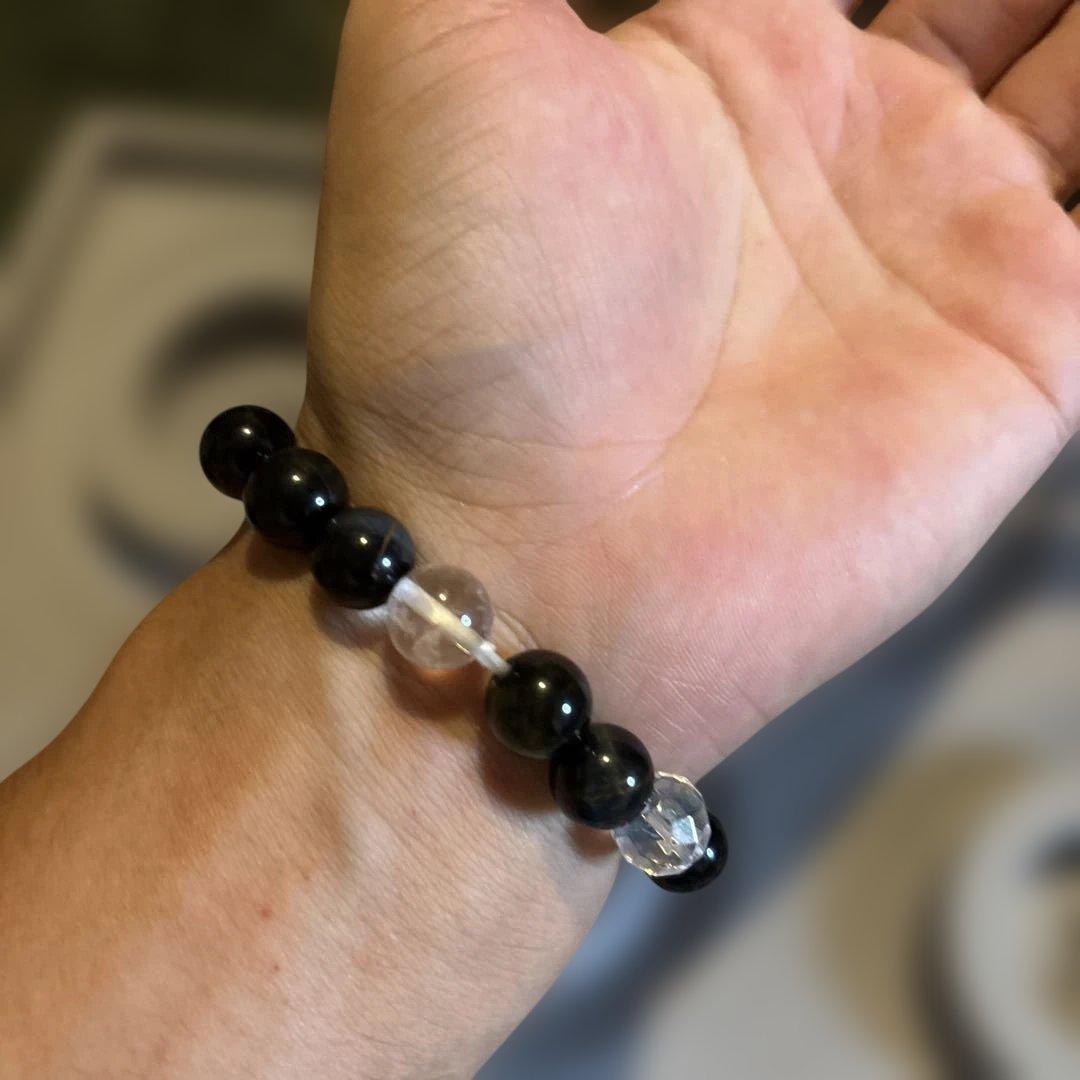 ゼブラタイガーアイたんと水晶、ストロベリークオーツなど！ドガーンと