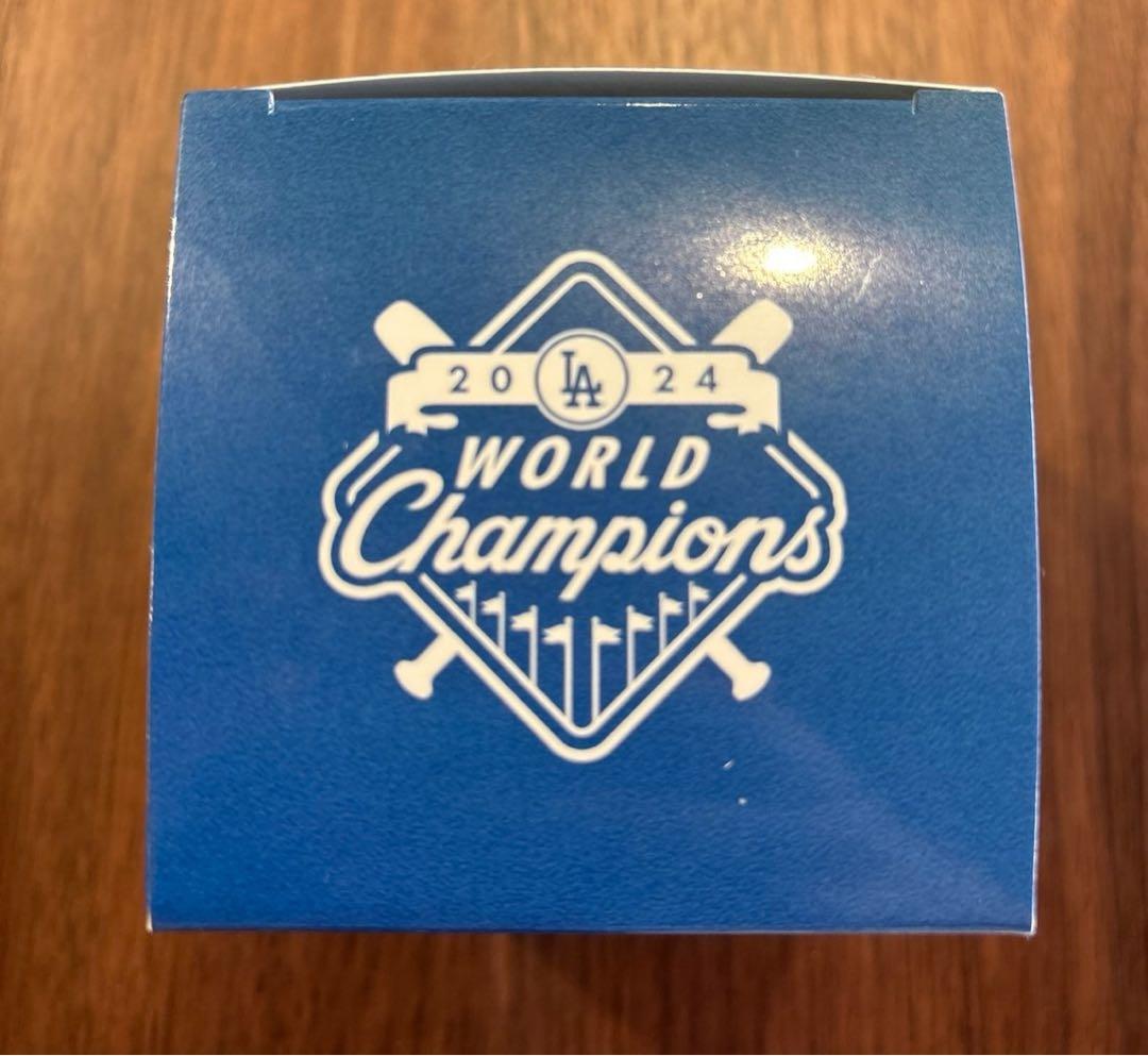 大谷翔平 ワールドチャンピオン リング 来場者限定 スタジアム配布