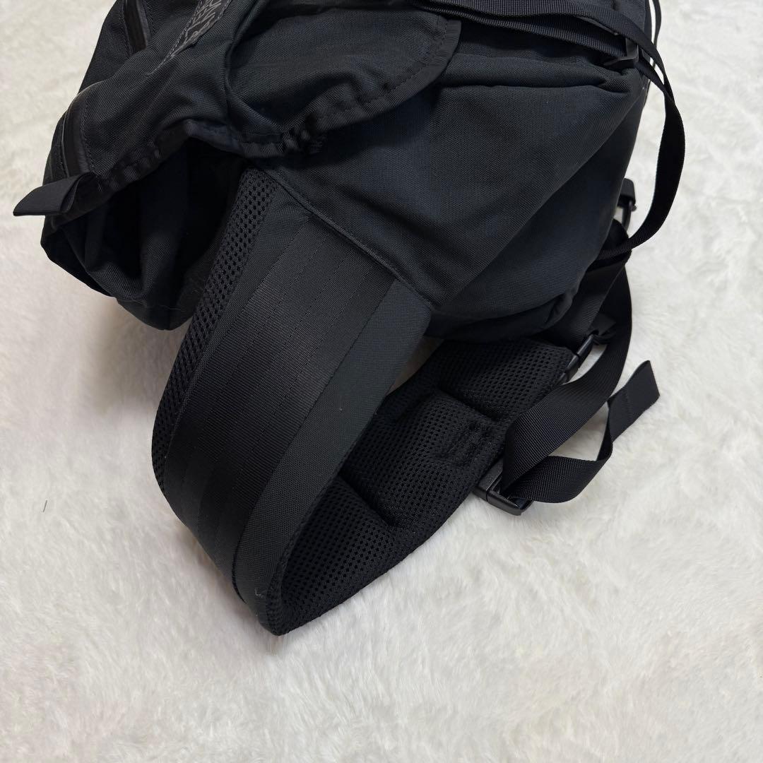 美品】ミステリーランチ アウトサイダー メッセンジャーバッグ 黒 2way