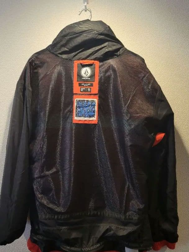SHU様用 美品 volcom ボルコム スノーボードジャケット メンズ L