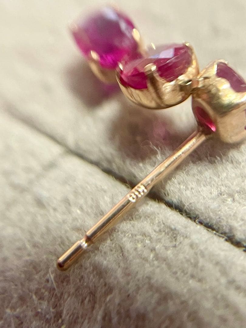 K18金 ルビー 0.60ct 3連ピアス　片耳