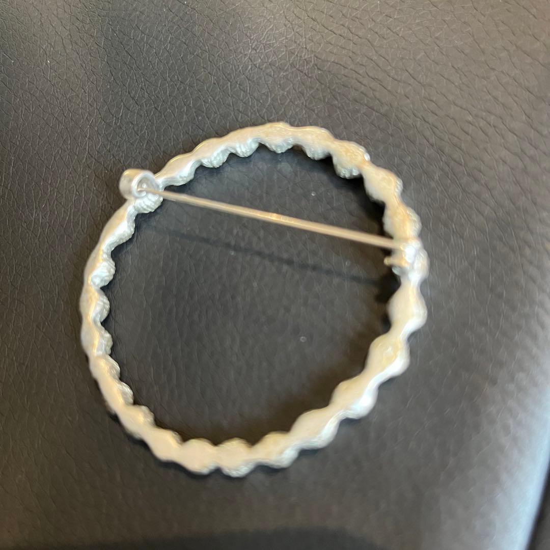 正規品 ミナペルホネン タンバリン ブローチ シルバー - メルカリ