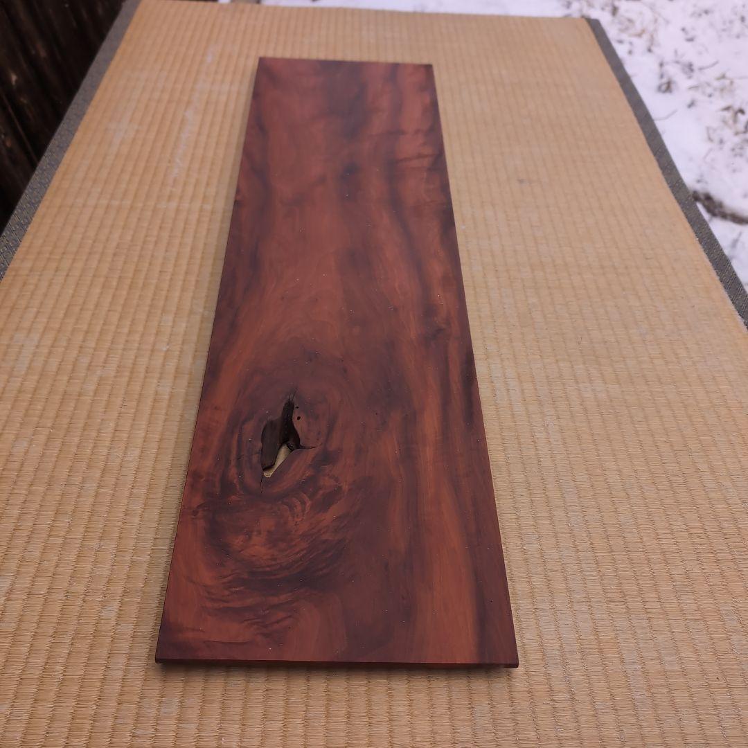 古材の赤栃板の置台 ディスプレイスタンド 一枚板 無垢の家具
