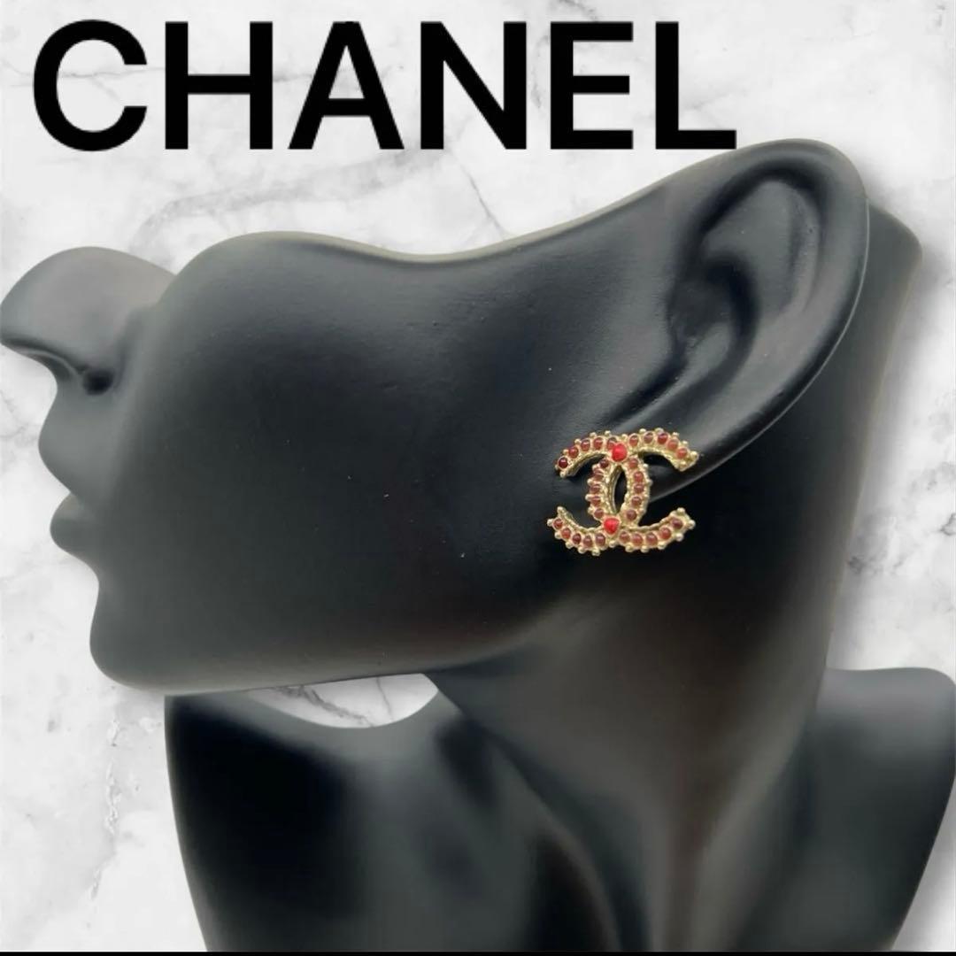 専用です。CHANEL シャネル ココマーク ピアス ストーン 赤 金 片耳 CHANEL（シャネル） ピアス ココマーク ゴールド/レッドマルチ爆買