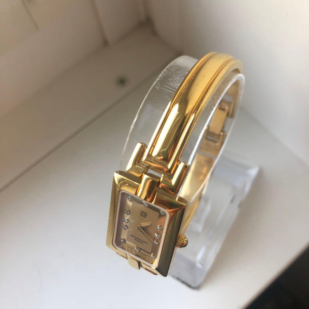 極美品】GIVENCHY 12pダイヤ 電池新品 ゴールド アナログ腕時計 - メルカリ