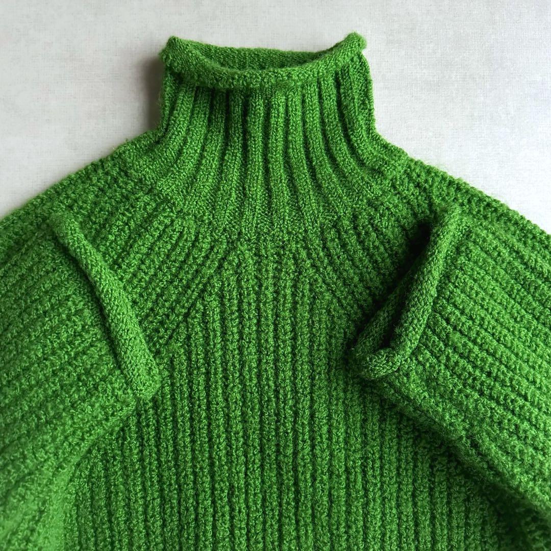 美品△BATONER バトナ―//ウォールヤーンシグネチャータートルネック 緑