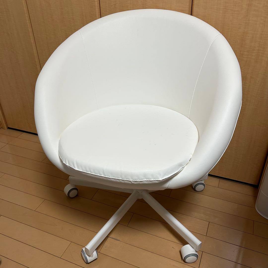 IKEA SKRUVSTA スクルーヴスタ デスクチェア 椅子 白 ホワイト SKRUVSTA スクルーヴスタ 回転チェア, イーサーネ ホワイト - IKEA