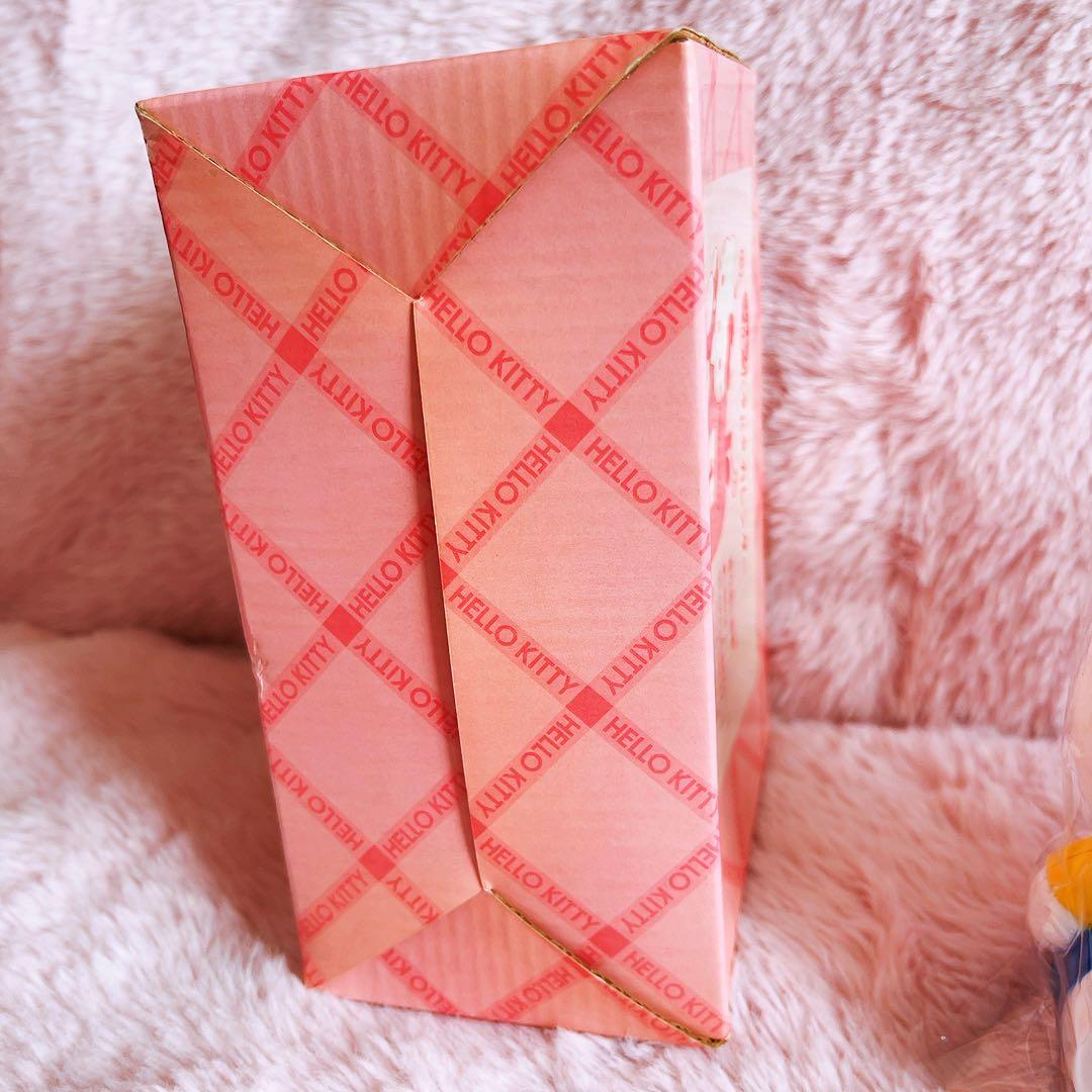 希少レア ハローキティ パタパタカレンダー ペンスタンド付き 2006