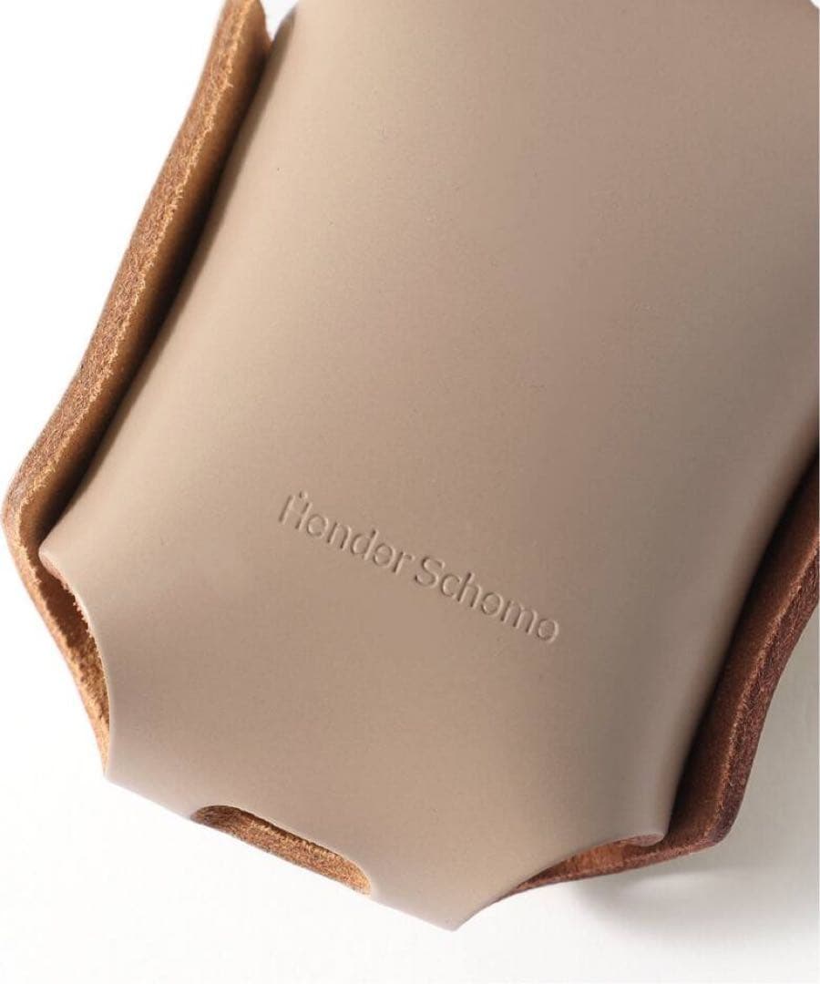 Hender Scheme AirPodsケース - メルカリ