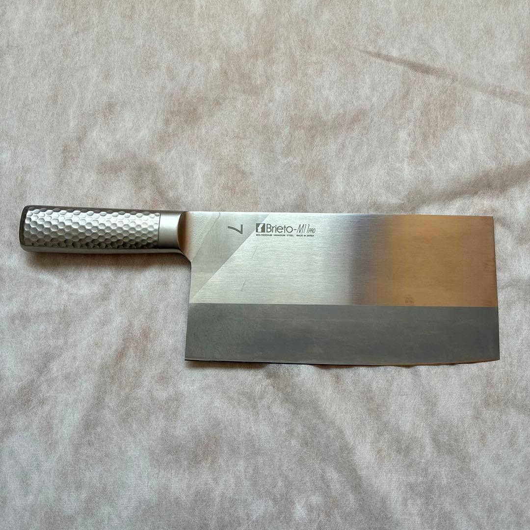 ブライトM11プロ中華包丁#7 Brieto-M11pro 楽天市場】片岡製作所 Brieto-M11PRO 廚刀（本焼）190×75mm M1187