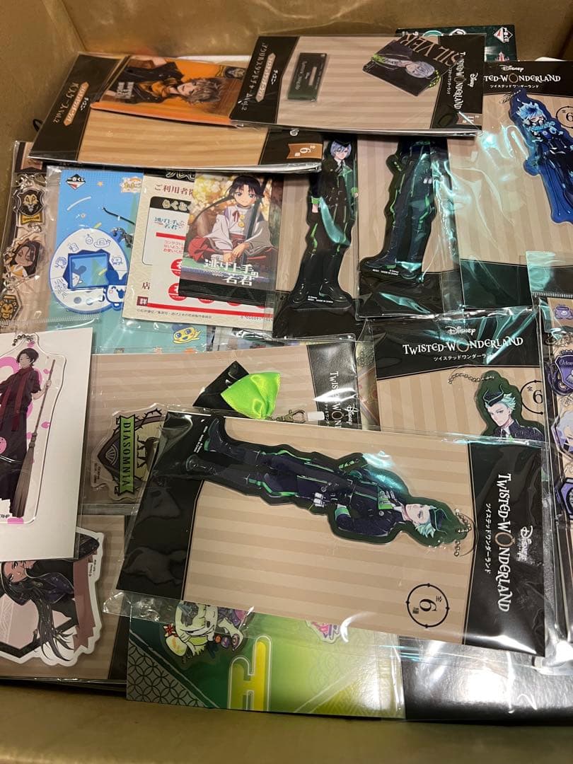 500点以上 アニメグッズ まとめ売り 大量 断捨離 セット - メルカリ