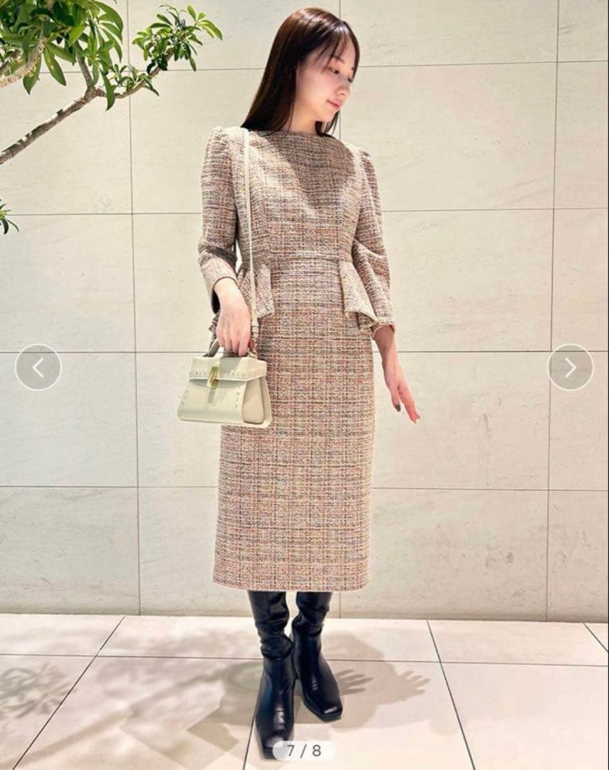 佳子様着用！CELFORDセルフォードロングスリーブペプラムタイト