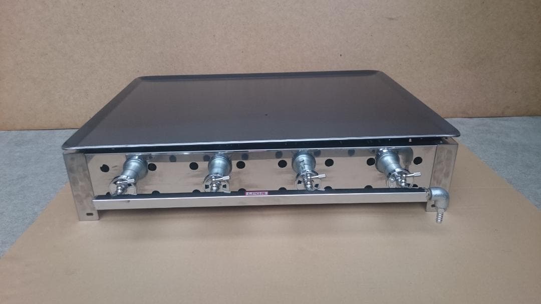 鉄板焼き　ガスグリドル　２台セット　送料無料　未使用品　厚さ６ミリ鉄板 AKS 業務用 ガス式 鉄板焼き器/グリドル AK-2 (台付) 横幅760x奥行460x