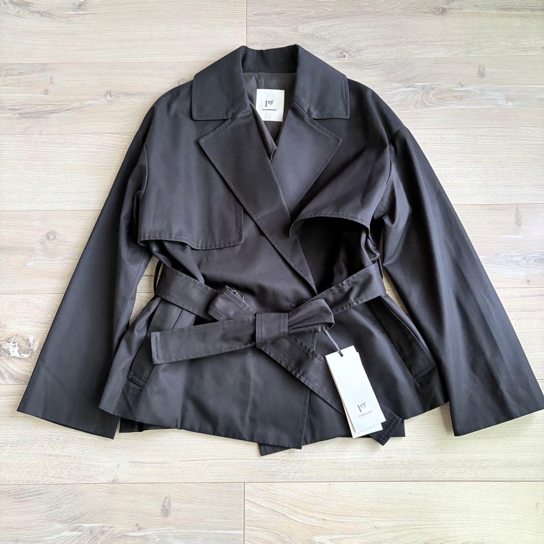 【未使用】プルミエアロンディスモン ショートトレンチコート 黒 オーバーサイズ 未使用】プルミエアロンディスモン ショートトレンチコート 黒