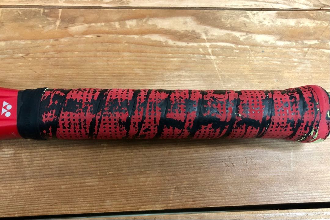 YONEX VCORE 100 G1 ＋ PTGF黒 - メルカリ