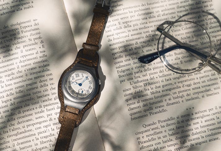 創立20周年還元爆割第2弾! 英国トレンチ&ドライバーズウォッチを忠実に