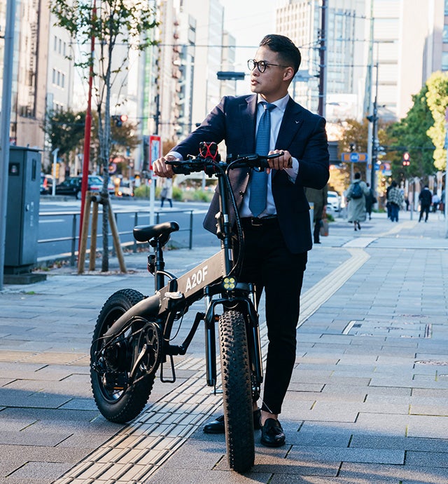 自転車を超えた存在感。悪路でも颯爽と走り抜ける、グラベル電動