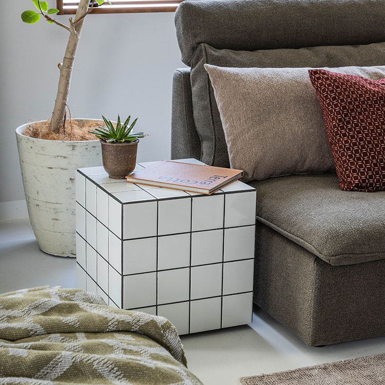 テラ サイドテーブル キューブ型 | 家具・インテリア通販サイト CRASH