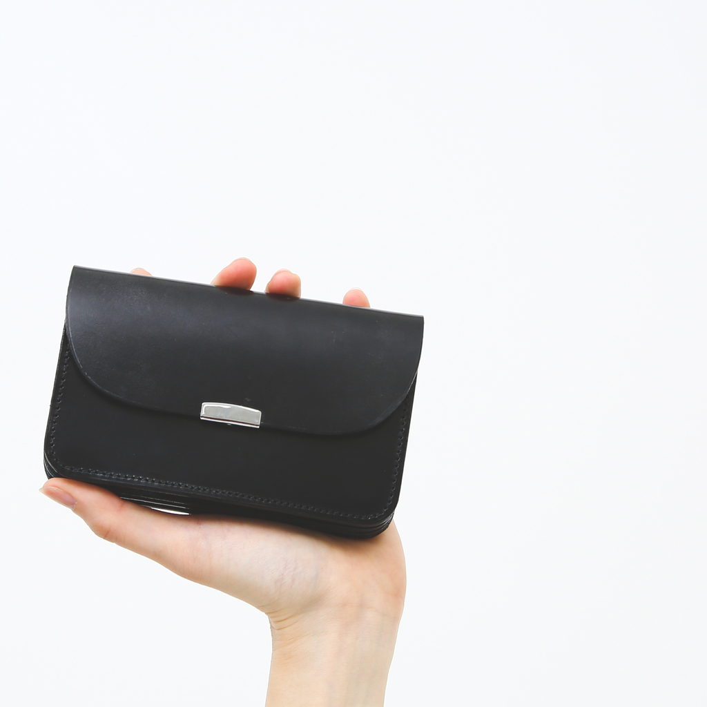 DIGAWEL（ディガウェル）】ギフトにもおすすめの「GARSON PURSE