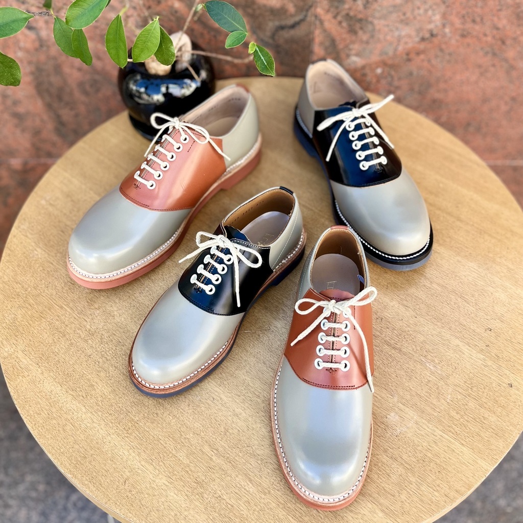 サドルシューズ 紳士も婦人も入荷しました。 | 靴のリーガル