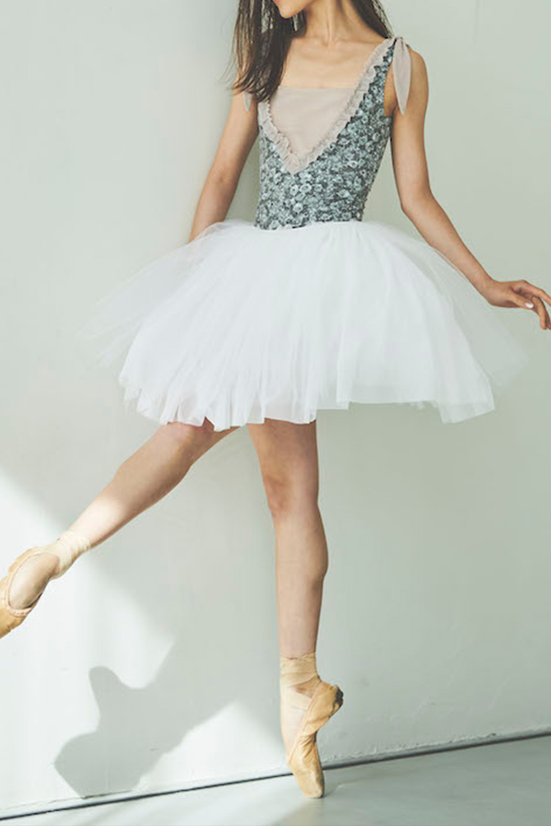 stina type J juliet / petit fours strawberry M ⁄ type J juliet