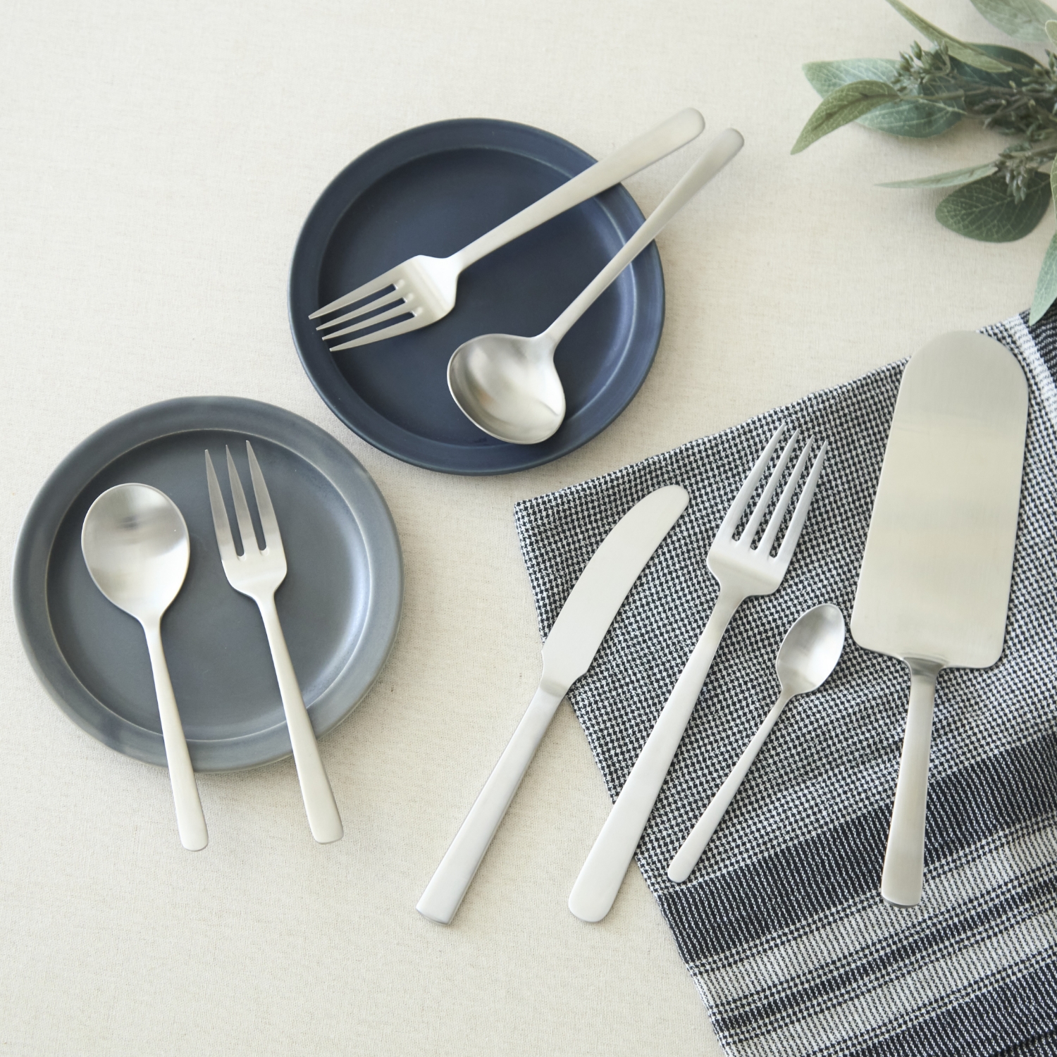 KAY BOJESEN/GRAND PRIX ディナーナイフ -ずっと連れそう1本になる